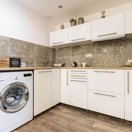 Katarina Apartment Blaha Square Budapest Extérieur photo