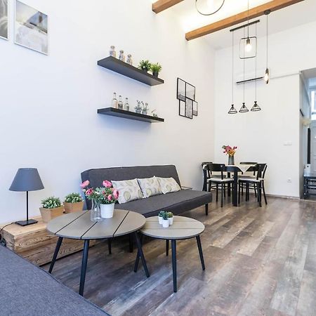 Katarina Apartment Blaha Square Budapest Extérieur photo